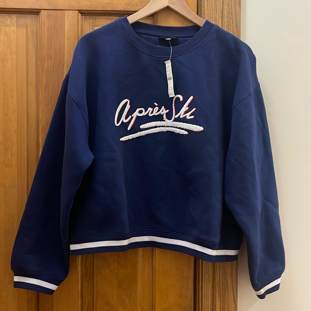 NWT J.Crew Apres Ski Sweatshirt -size M blue fleece après-ski graphic sweatshirt